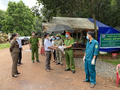Giám sát việc triển khai thực hiện Nghị quyết số 05-NQ/TU tại phường Hưng Chiến
