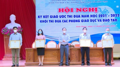 Phát động phong trào thi đua đặc biệt kỷ niệm 40 năm Ngày nhà giáo Việt Nam