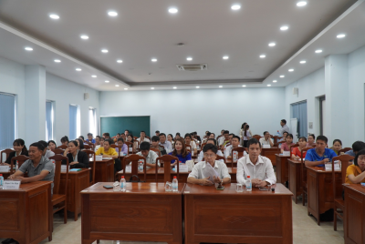 Phú Riêng: Bồi dưỡng lý luận chính trị dành cho đảng viên mới