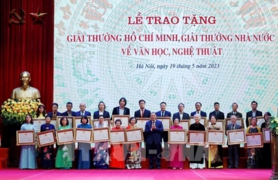 Điều kiện xét tặng "Giải thưởng Hồ Chí Minh", "Giải thưởng Nhà nước" về văn học, nghệ thuật