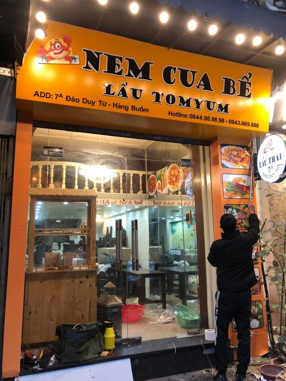 lam bien quang cao ha noi 3