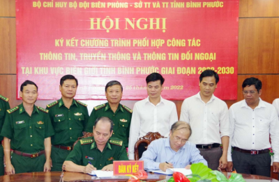 Sở Thông tin và Truyền thông và Bộ chỉ huy Bộ đội Biên phòng tỉnh Bình Phước ký kết chương trình phối hợp truyền thông