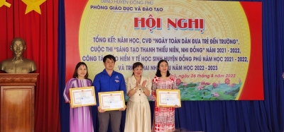 Đồng Phú: 100% học sinh tham gia BHYT