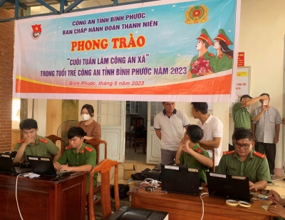 Đẩy nhanh tiến độ cài đặt, sử dụng phần mềm VNeID trên địa bàn huyện Phú Riềng