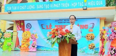 UVBTV, Trưởng ban Tuyên giáo Tỉnh ủy Vũ Tiến Điền dự Lễ khai giảng năm học mới tại Trường THPT Phước Bình