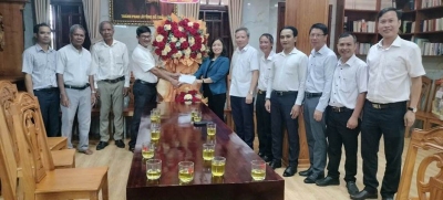 Lãnh đạo tỉnh thăm, chúc mừng Lễ Phục sinh 2025