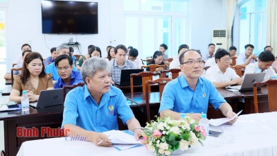 Chuyển giao 23 công đoàn cơ sở về Liên đoàn Lao động tỉnh